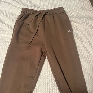 Alo yoga accolade sweatpants